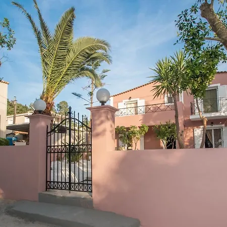 Vakantiehuis Agapi's Oasis By 