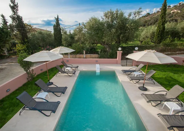 Feriehus Agapi's Oasis By 